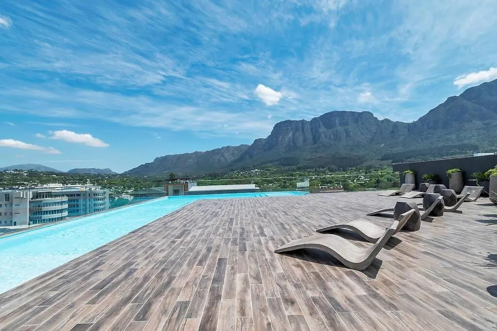 Rooftop With Breathtaking Views Of Table Mountain. Cape Town